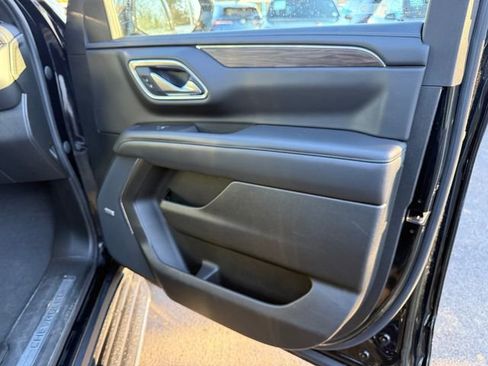 Used 2022 Chevrolet Tahoe LT w/ LT Signature Plus Package image 29