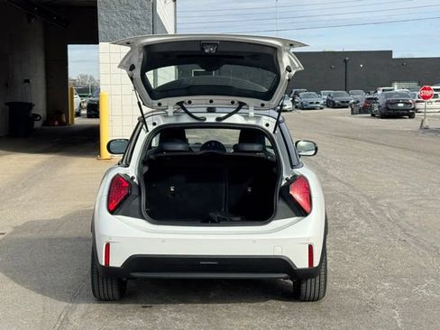 New 2026 MINI Cooper 2-Door Hardtop FWD image 30