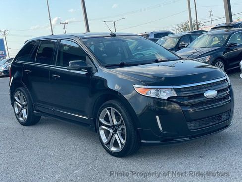 Used 2014 Ford Edge Sport w/ Driver Entry Package FWD image 4