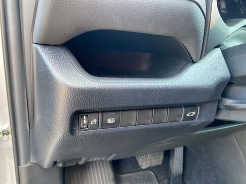 Used 2023 Toyota RAV4 XLE w/ Convenience Package image 18