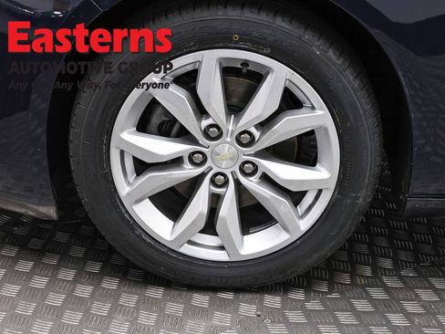 Used 2018 Chevrolet Impala LT w/ LT Leather Package image 33