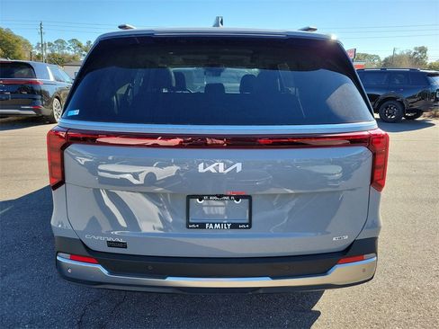 New 2026 Kia Carnival SX image 5