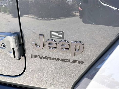 Used 2023 Jeep Wrangler Unlimited Rubicon 392 w/ Trailer Tow Package AWD/4WD image 24