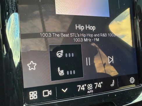 Certified 2024 Volvo XC60 B5 Plus w/ Protection Package Premier image 22