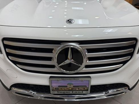 Used 2025 Mercedes-Benz GLB 250 image 6