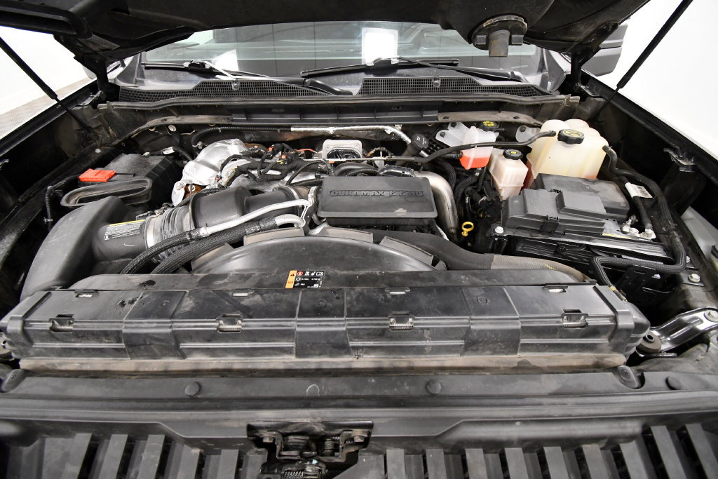 Used 2024 Chevrolet Silverado 3500 High Country w/ High Country Premium Package AWD/4WD image 12