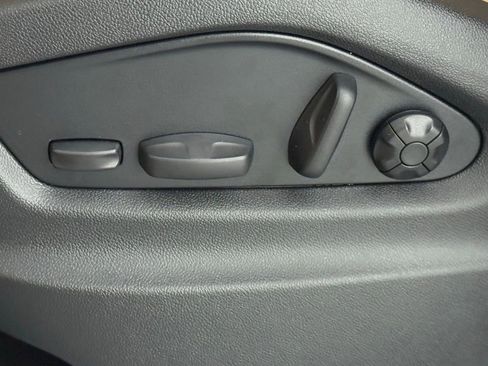 New 2026 Porsche Cayenne image 29