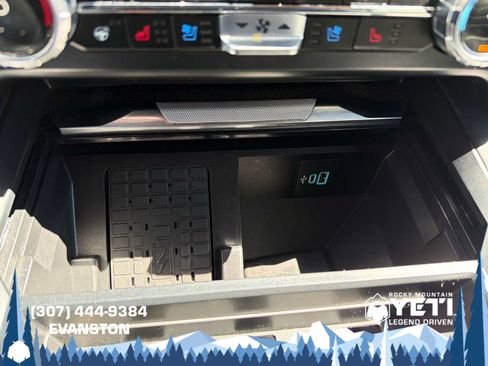 Used 2025 Ford F350 Platinum AWD/4WD image 35