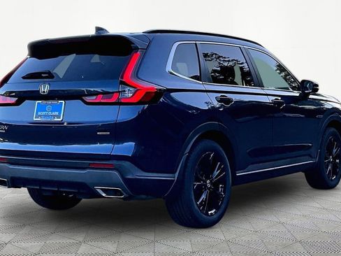 Used 2023 Honda CR-V Sport Touring image 6
