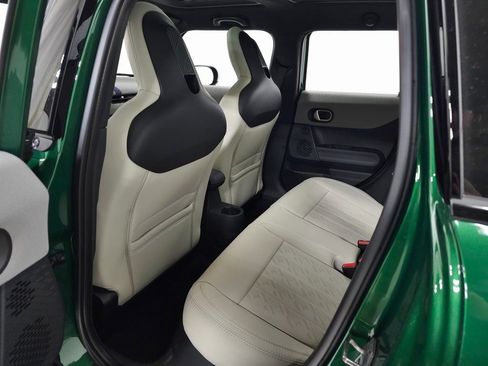 New 2026 MINI Cooper 4-Door Hardtop image 33