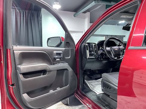 Used 2018 Chevrolet Silverado 1500 LT w/ All Star Edition image 11