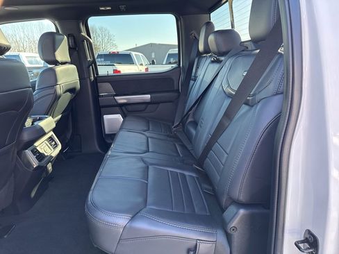 Used 2025 Ford F250 Platinum w/ FX4 Off-Road Package image 10