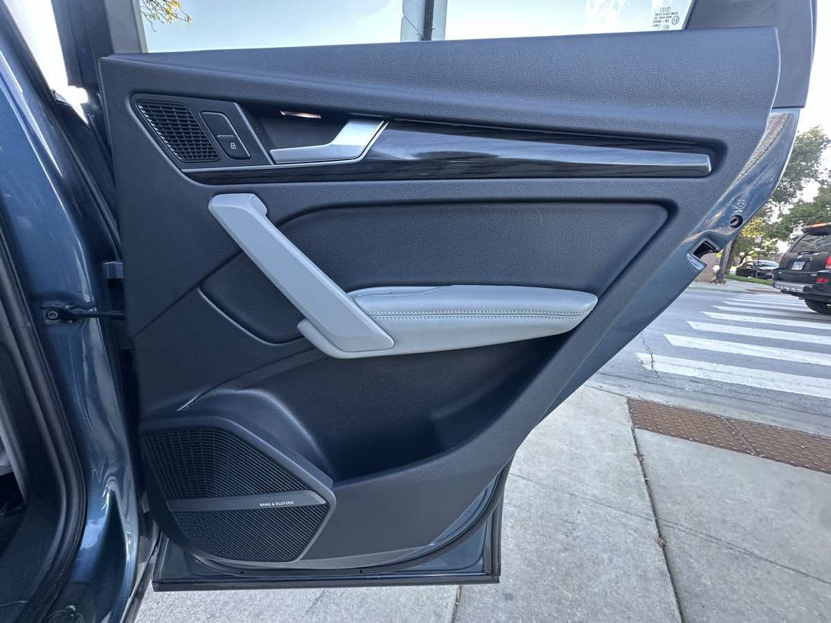 Used 2018 Audi Q5 Prestige AWD/4WD image 38
