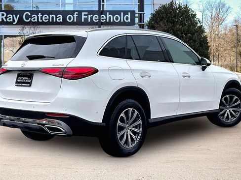 Used 2026 Mercedes-Benz GLC 300 4MATIC image 2