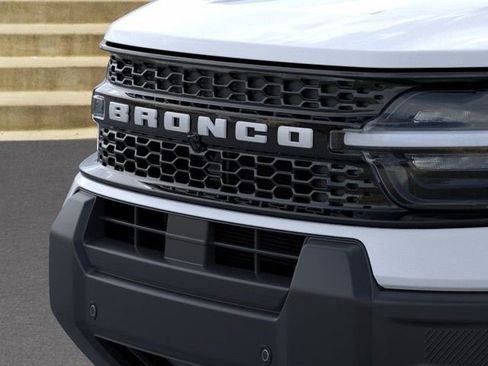New 2026 Ford Bronco Sport Outer Banks w/ Outer Banks Tech Package+ AWD/4WD image 17