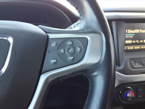 Used 2018 GMC Acadia SLE w/ Driver Alert Package I image 17