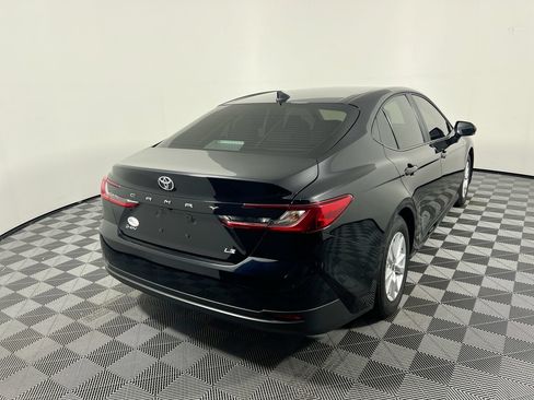 Used 2025 Toyota Camry LE FWD image 3