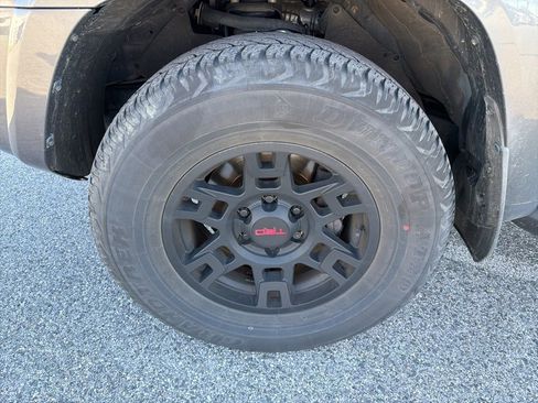 Used 2023 Toyota 4Runner SR5 Premium w/ Moonroof Package image 12