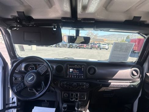 Used 2022 Jeep Wrangler Unlimited Sport AWD/4WD image 14