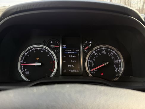 Used 2020 Toyota 4Runner Limited image 17