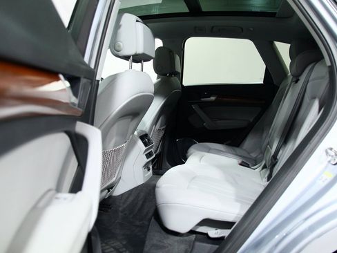 Used 2021 Audi Q5 2.0T Premium Plus w/ Premium Plus Package image 25