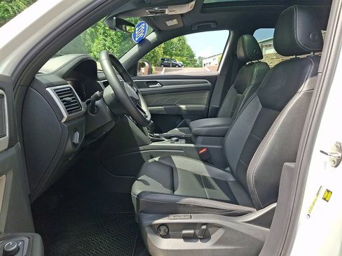 Used 2022 Volkswagen Atlas Cross Sport SEL AWD/4WD image 14