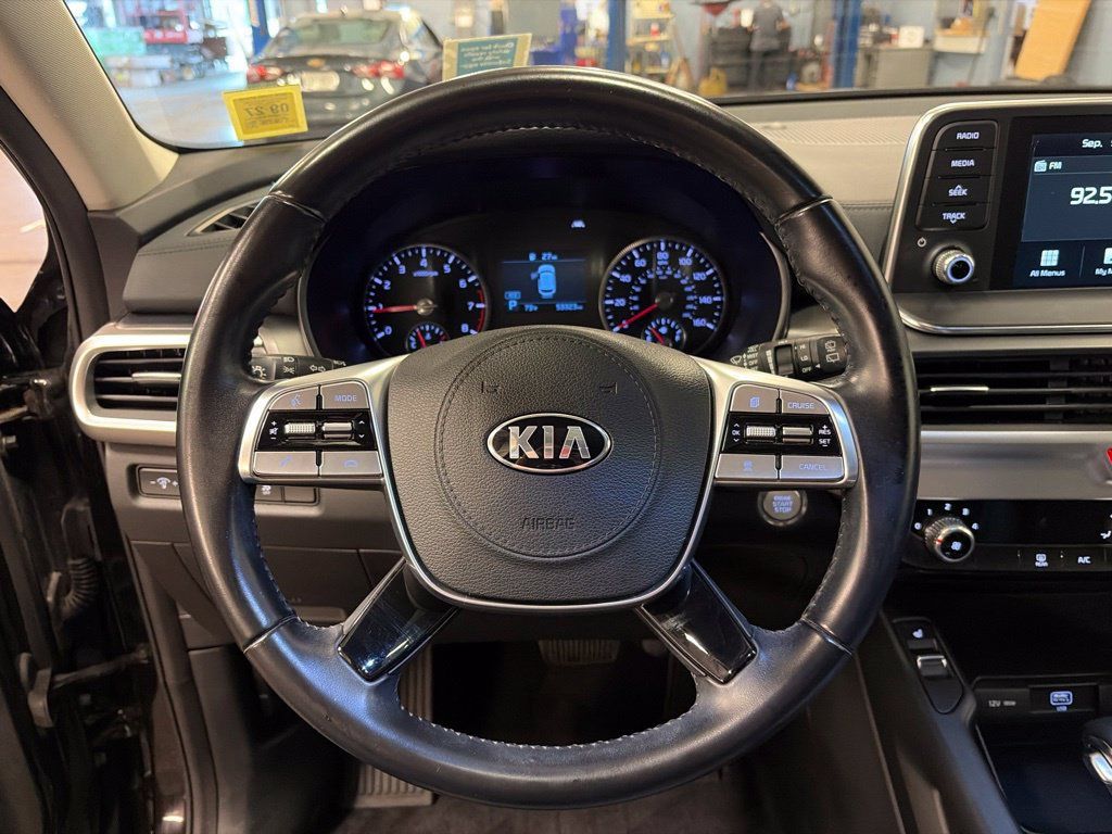 Used 2021 Kia Telluride S AWD/4WD image 27