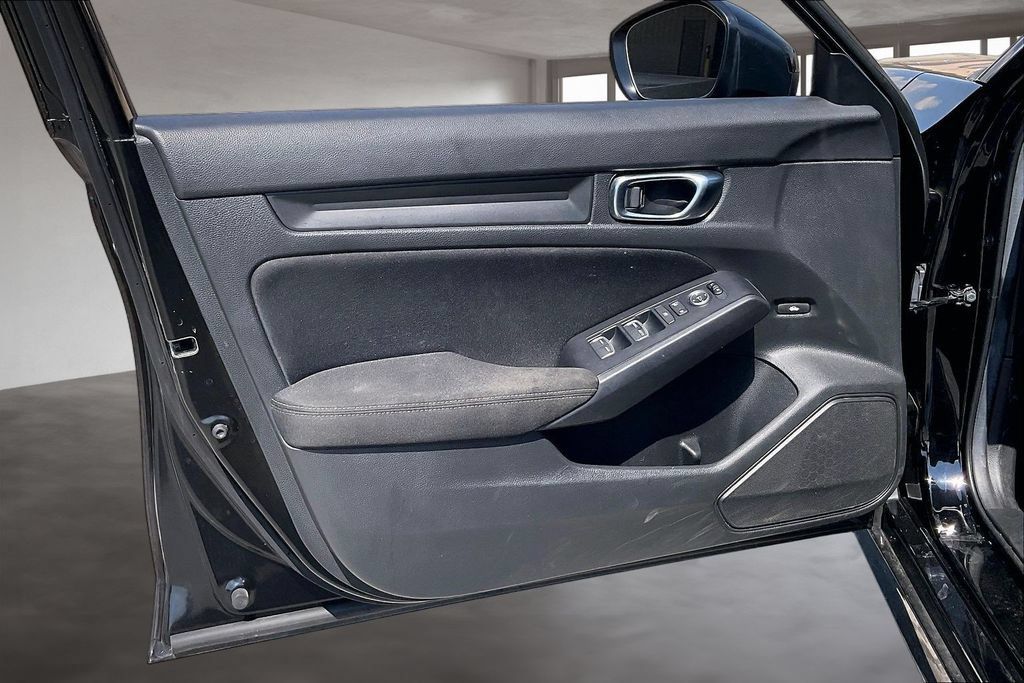 Certified 2025 Honda Civic LX image 19