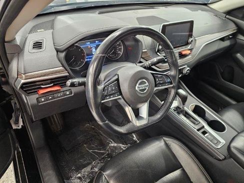 Used 2019 Nissan Altima 2.5 SL FWD image 8