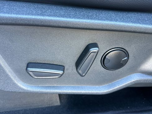 Used 2025 Ford Bronco Outer Banks image 14