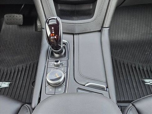 Used 2024 Cadillac XT6 Luxury w/ LPO, Floor Liner Package AWD/4WD image 12