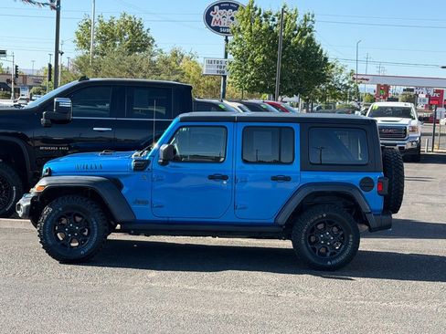 Used 2023 Jeep Wrangler Unlimited AWD/4WD image 43