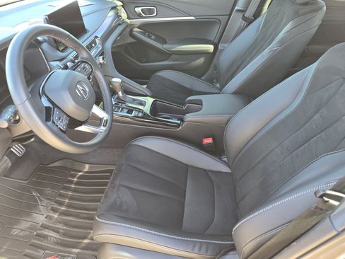 Used 2025 Acura Integra A-Spec image 11