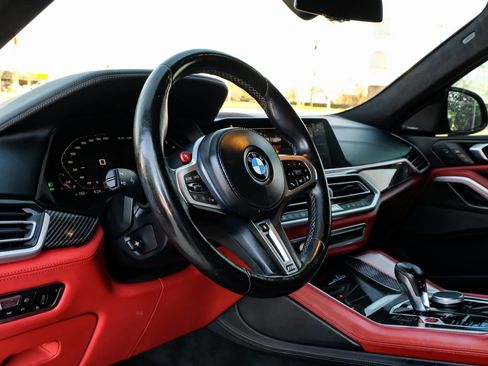 Used 2021 BMW X6 M w/ Competition Package image 18
