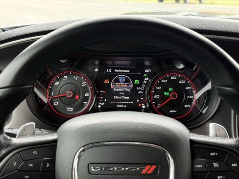 Used 2022 Dodge Charger R/T w/ Blacktop Package RWD image 39