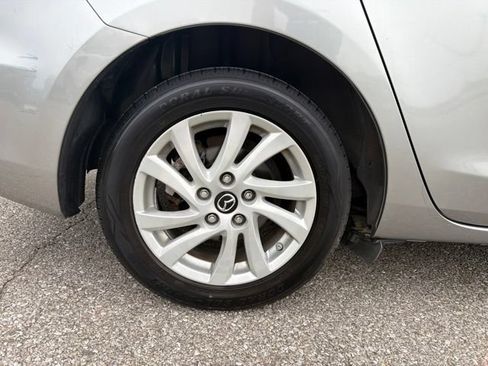 Used 2013 MAZDA MAZDA3 i Touring FWD image 32