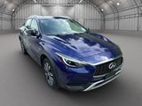 Used 2017 INFINITI QX30 AWD image 2