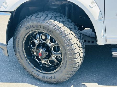 Used 2022 RAM 2500 Big Horn AWD/4WD image 43
