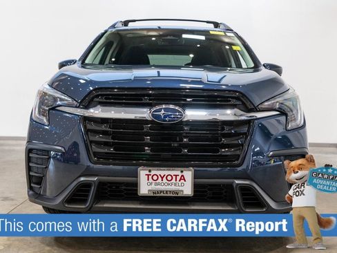 Used 2024 Subaru Ascent Premium w/ Convenience Package image 2