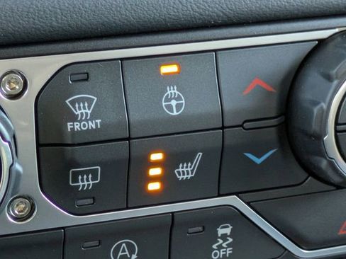 New 2026 Jeep Gladiator Mojave image 23