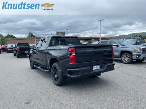 Used 2023 Chevrolet Silverado 1500 Custom w/ LPO, Dark Essentials Package AWD/4WD image 5