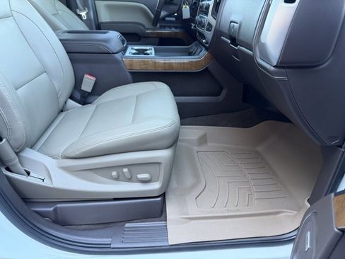 Used 2018 GMC Sierra 1500 SLT w/ SLT Premium Package image 20