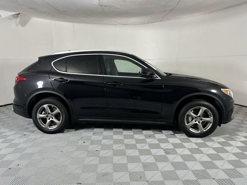 Used 2021 Alfa Romeo Stelvio Sprint w/ Active Assist 1 Package RWD image 9