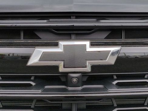 New 2026 Chevrolet Traverse LT w/ Midnight/Sport Edition FWD image 29