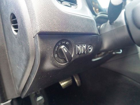 Used 2023 Dodge Charger GT w/ Performance Handling Group RWD image 16