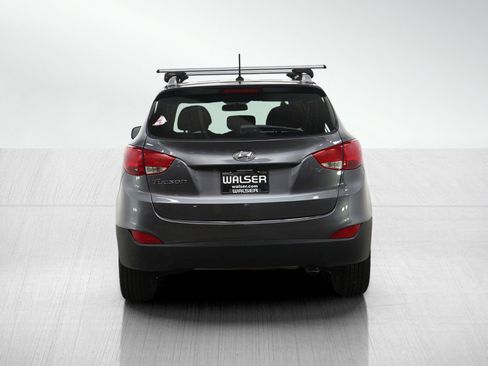 Used 2015 Hyundai Tucson SE FWD image 3