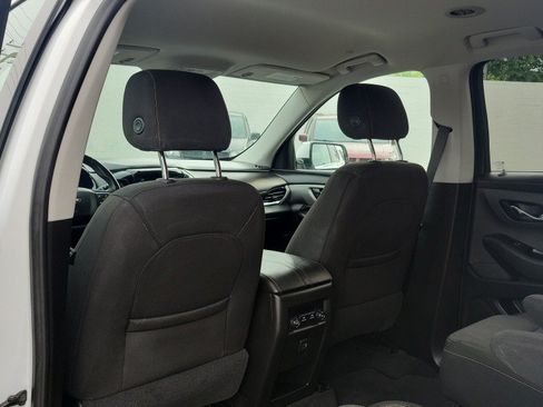 Used 2018 Chevrolet Traverse LT AWD/4WD image 27