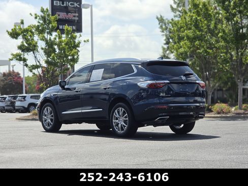 Used 2023 Buick Enclave Premium w/ Experience Buick Package FWD image 5