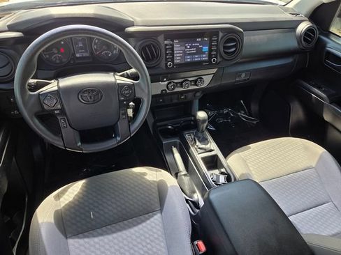 Used 2020 Toyota Tacoma SR w/ SR Convenience Package RWD image 8