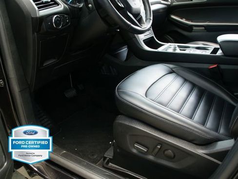 Certified 2022 Ford Edge SEL w/ Convenience Package AWD/4WD image 16